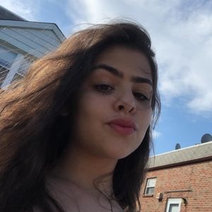 Meet your Posher, Alice